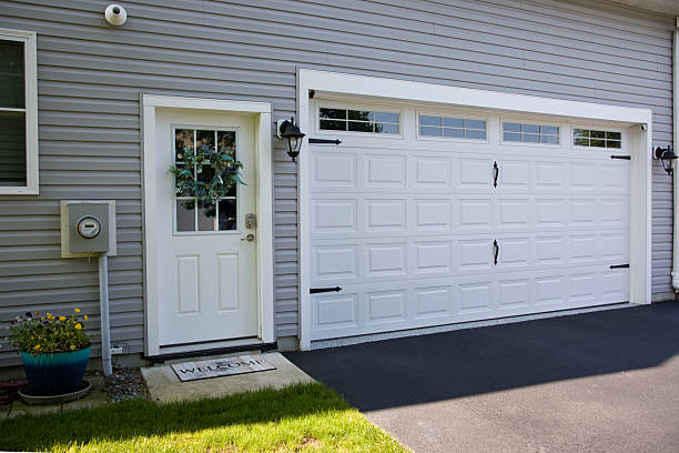 24/7 Emergency Garage Door Panel Replacement experts in Sudden Valley, WA